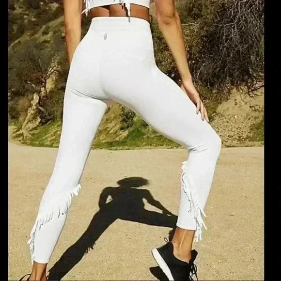 Free People Movement Legging Hi Rise 7/8 Fiesta Ba - Picture 2 of 2